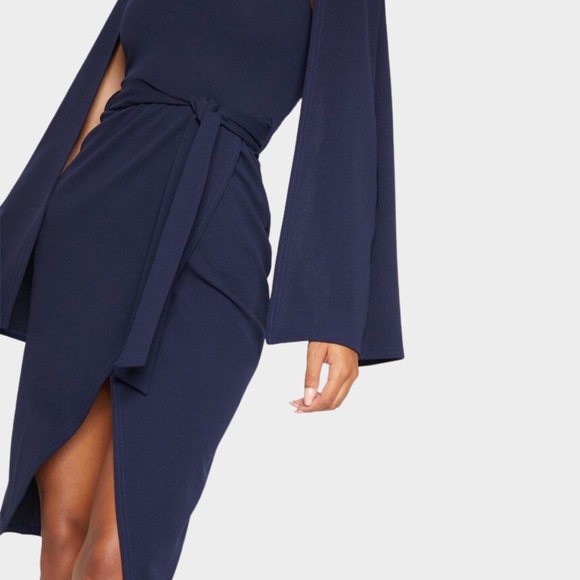 PrettyLittleThing Cape Style Midi Dress Sz. 4 NWT - Picture 6 of 12